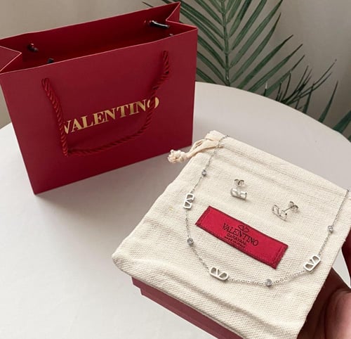 طقم فلنتينو سلسال وحلق