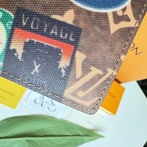 محفضه لويس فيتون بطايق ماستر