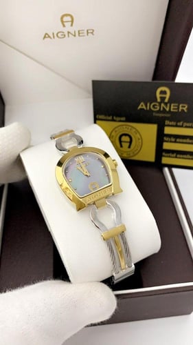 ساعه اقنر نسائي