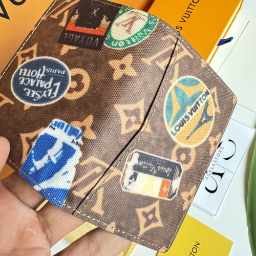 محفضه لويس فيتون بطايق ماستر