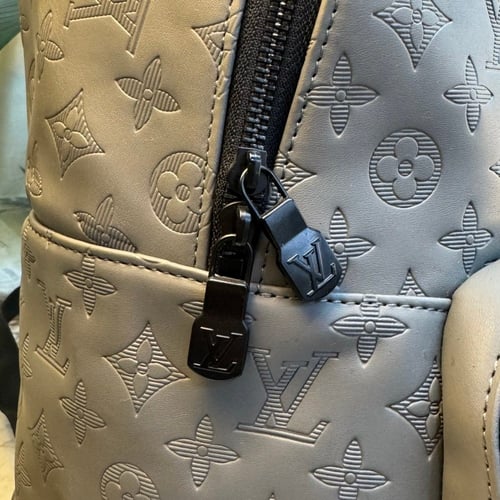 شنطه ظهر لويس فيتون ماستر