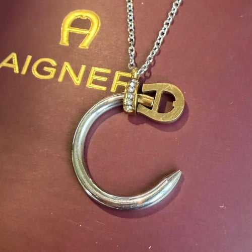 طقم اقنر سلسال وأسواره