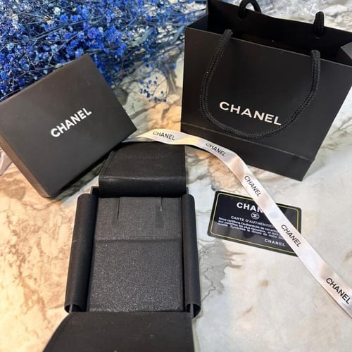 حلق شانيل ذهبي ماستر كولتي