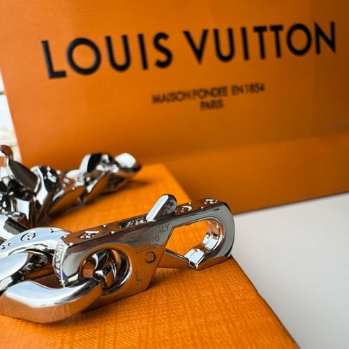 اسواره لويس ماستر كولتي