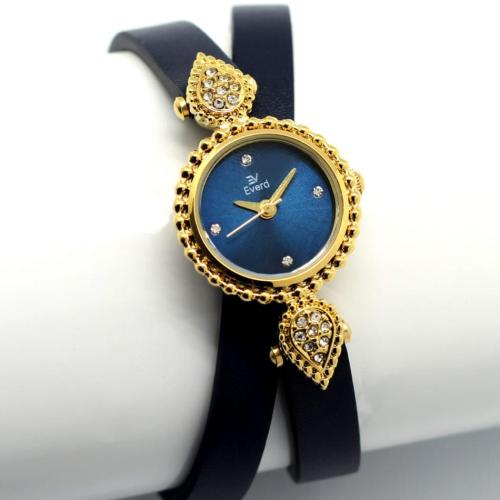 ساعه نسائيه جلد اسود علا كحلي