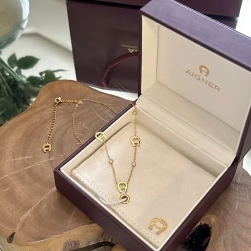 طقم اقنر سلسال معا حلق