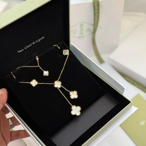 سلسال فاين كليف ماستر ابيض