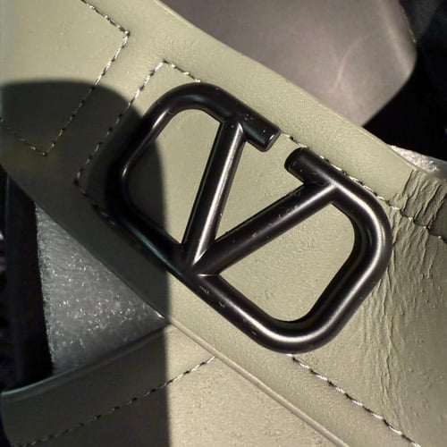 صندل فلنتينو رجالي ماستر