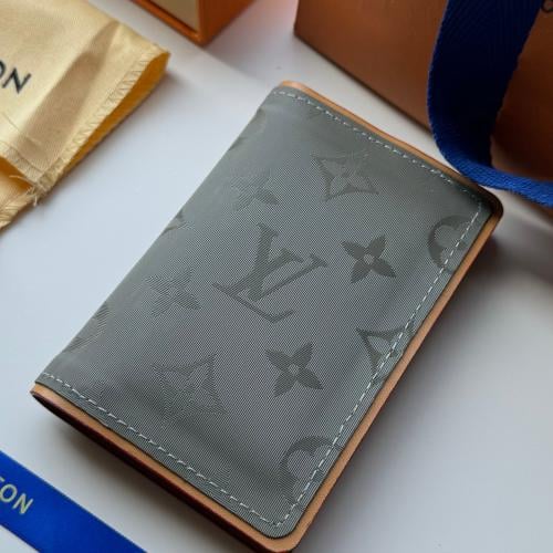 محفضه لويس فيتون بطايق ماستر