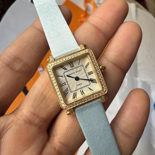 ساعات سيندي أودن