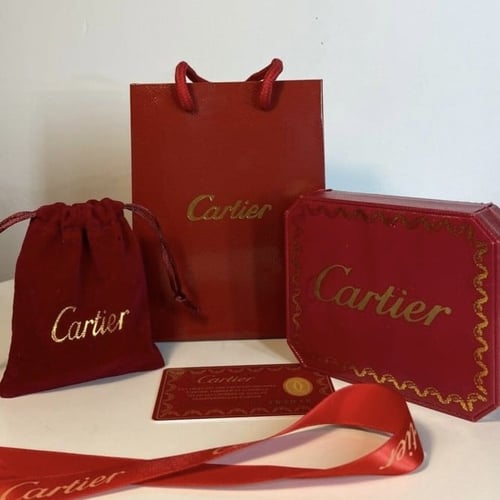 سلسال كارتير نسائي ذهبي