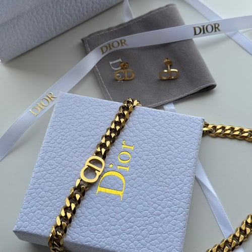 طقم ديور جنزير سلسال وحلق