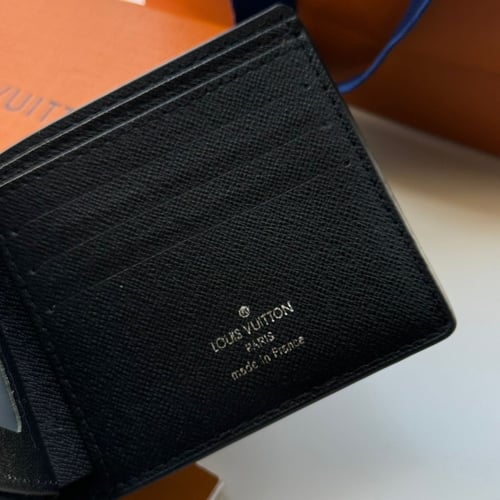 محفضه رجاليه /نسائي لويس فيتون اسود مربعات