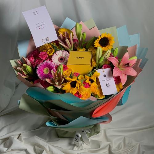 سوار ڤيندي مع باقة البهجة