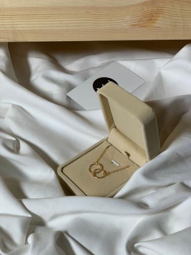 عقد القلاده