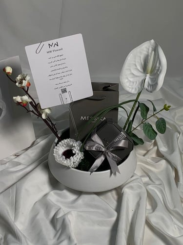 إكسسوار سلسال مسيكا بتنسيق فاخر