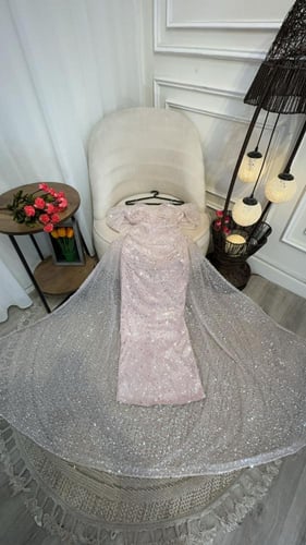 فستان ملكه - خطوبه مناسبات هامة