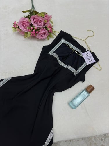 فستان الترند اسود فخم