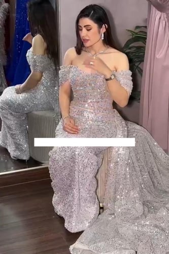 فستان ملكه - خطوبه مناسبات هامة