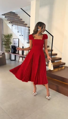 فستان العيد احمر انيق