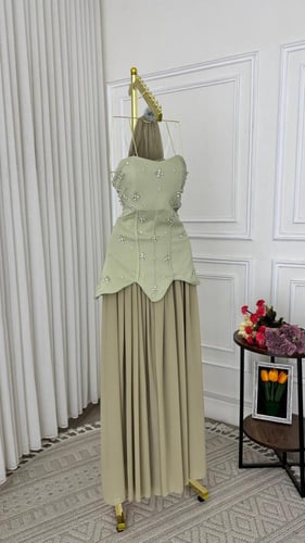 فستان سهرة لونين تفاحي و وردي