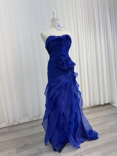 فستان الاناقه لونين ازرق احمر فخم وراقي