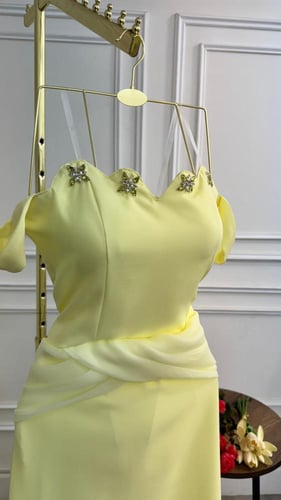 فستان سهرة اصفر فخم