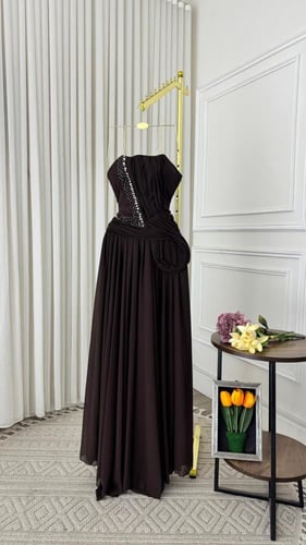 فستان سهرة فخم