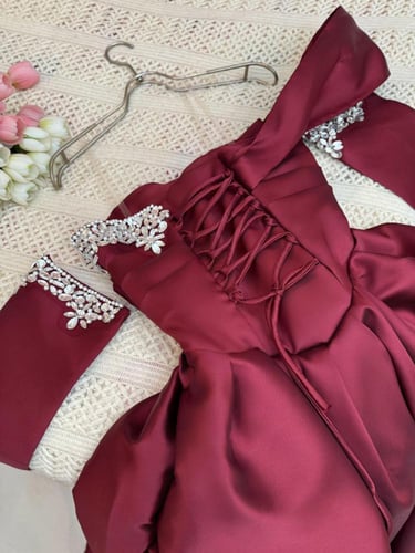 فستان مميز لونين اسود - عودي