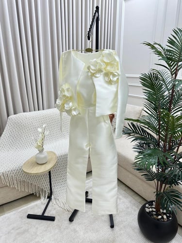 جمبسوت العيد المميز ثلاث الوان سكري - عنابي - وردي