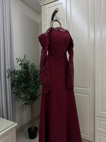 فستان برغندي فخم