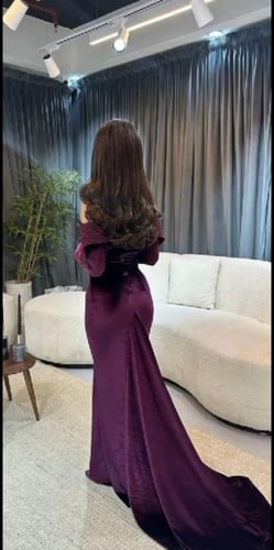 فستان مخمل لونين عودي و موف