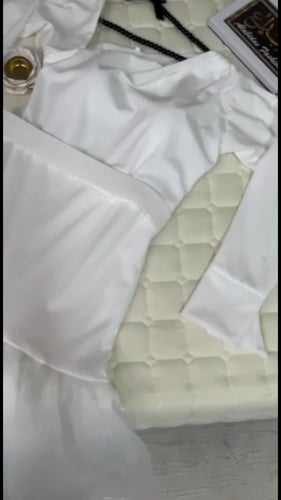 فستان العيد ابيض رهيب للسن المحير