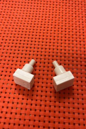 ازرار لمبة السقف تجاري قطعتين