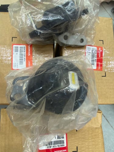 طقم كراسي مكينة اصلي اكورد 2013_2017 / 4 سلندر