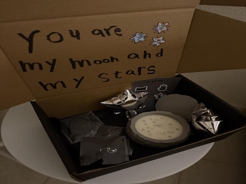 Box Moon of the Stars