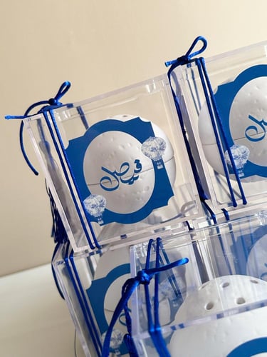 مباخر كونكريت في علب اكريلك