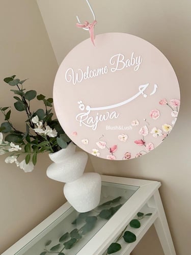 تعليقة اكريلك بتصميم ورد الاوركيد الملون مقاس /40س...