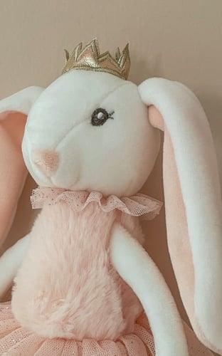 الأميرة بيلا