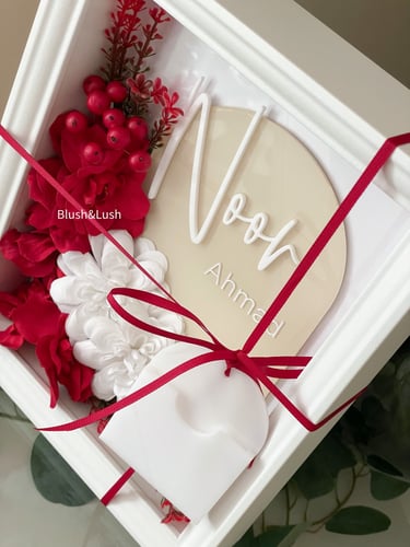 بوكس الورد/مع اكريلك 3D