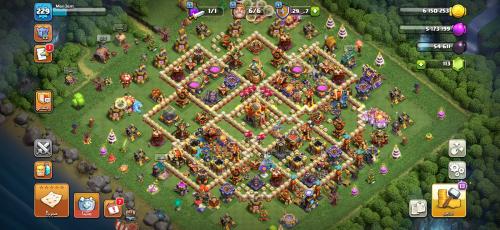 Town Hall Village 16