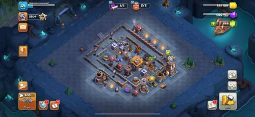 قرية تاون هول 12