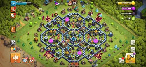 قرية تاون هول 13