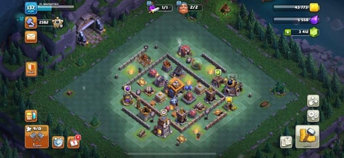 قرية تاون هول 12