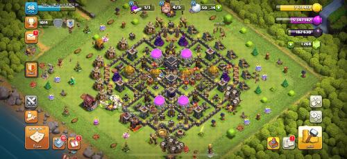 قرية تاون هول 9