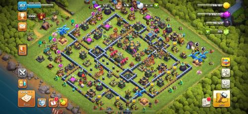 قرية تاون هول 14