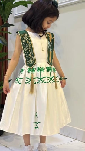 فستان اليوم الوطني أنيق جداً
