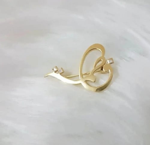 بروش اطفال اسم فاطمة الشكل الأنيق