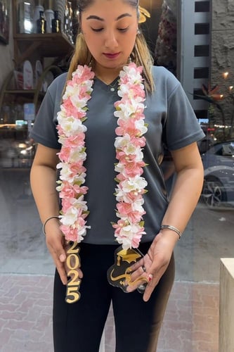 تصميم عقد تخرج بلاسم الاكثر مبيعاً