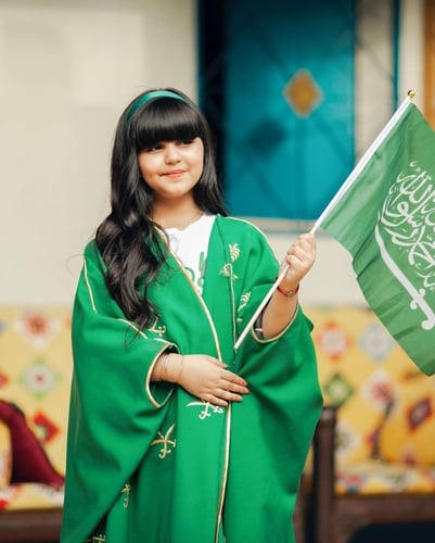 بشت اليوم الوطني بناتي حسب الطلب متجر رجاء وجهتك ا...